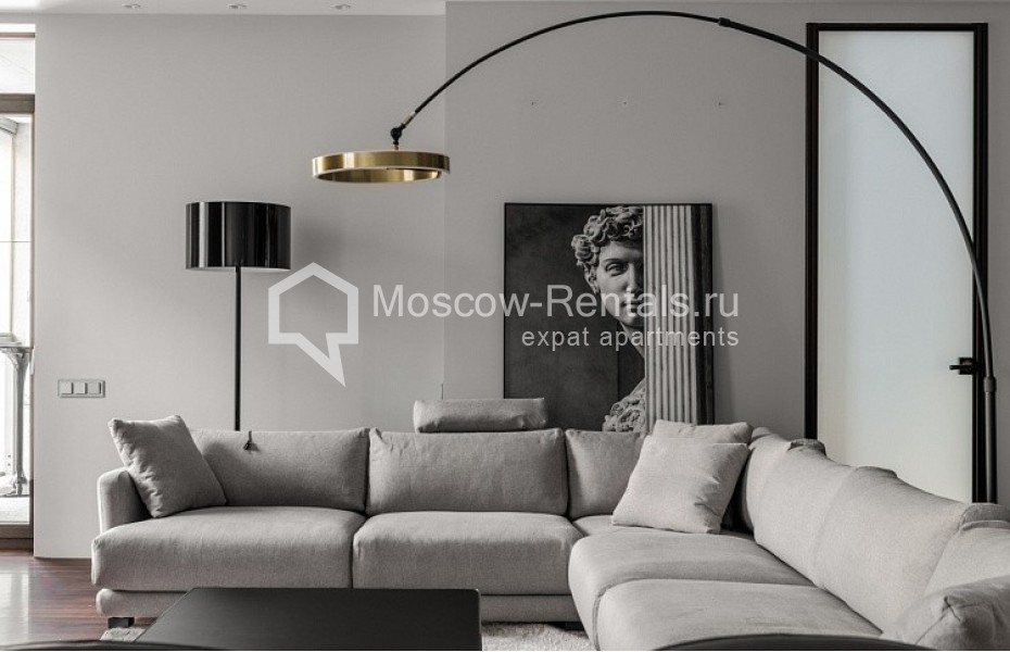 Photo #3 4-room (3 BR) apartment for <a href="http://moscow-rentals.ru/en/articles/long-term-rent" target="_blank">a long-term</a> rent
 in Russia, Moscow, Korobeinikov lane, 1