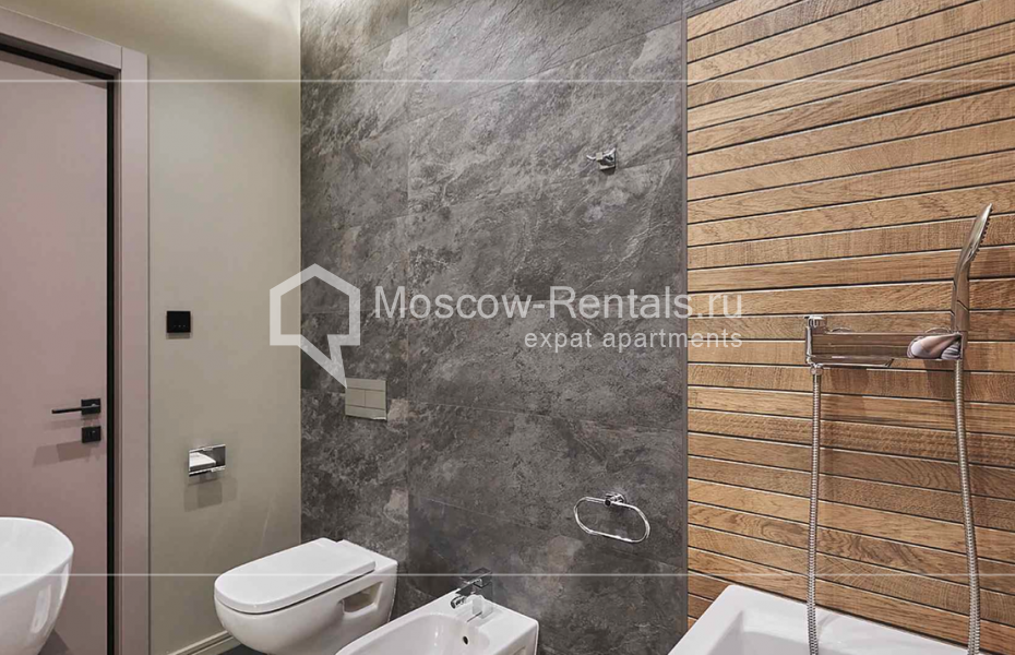 Photo #27 4-room (3 BR) apartment for <a href="http://moscow-rentals.ru/en/articles/long-term-rent" target="_blank">a long-term</a> rent
 in Russia, Moscow, Savvinskaya emb, 13