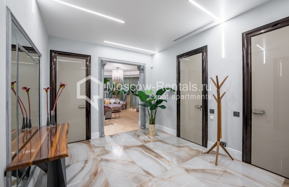 Photo #22 4-room (3 BR) apartment for <a href="http://moscow-rentals.ru/en/articles/long-term-rent" target="_blank">a long-term</a> rent
 in Russia, Moscow, Efremova str, 10с1к4/5