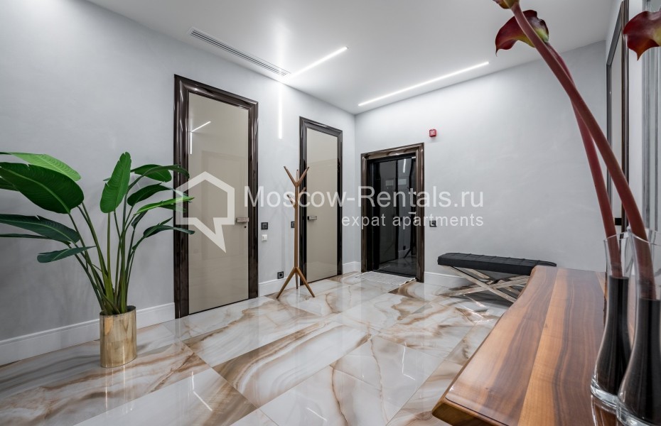 Photo #28 4-room (3 BR) apartment for <a href="http://moscow-rentals.ru/en/articles/long-term-rent" target="_blank">a long-term</a> rent
 in Russia, Moscow, Efremova str, 10с1к4/5