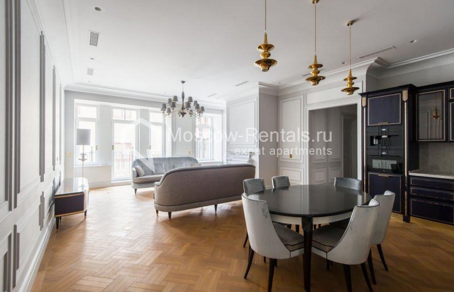 Photo #1 4-room (3 BR) apartment for <a href="http://moscow-rentals.ru/en/articles/long-term-rent" target="_blank">a long-term</a> rent
 in Russia, Moscow, Ordynskyi tupik , 4А