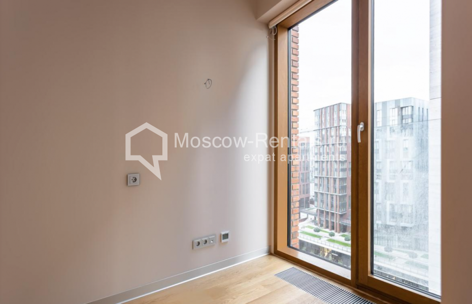 Photo #13 4-room (3 BR) apartment for <a href="http://moscow-rentals.ru/en/articles/long-term-rent" target="_blank">a long-term</a> rent
 in Russia, Moscow, Usacheva str, 13