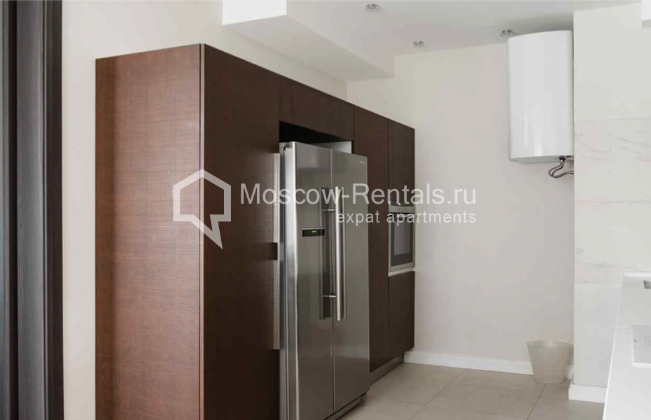 Photo #12 3-room (2 BR) apartment for <a href="http://moscow-rentals.ru/en/articles/long-term-rent" target="_blank">a long-term</a> rent
 in Russia, Moscow, Savvinskaya emb, 9