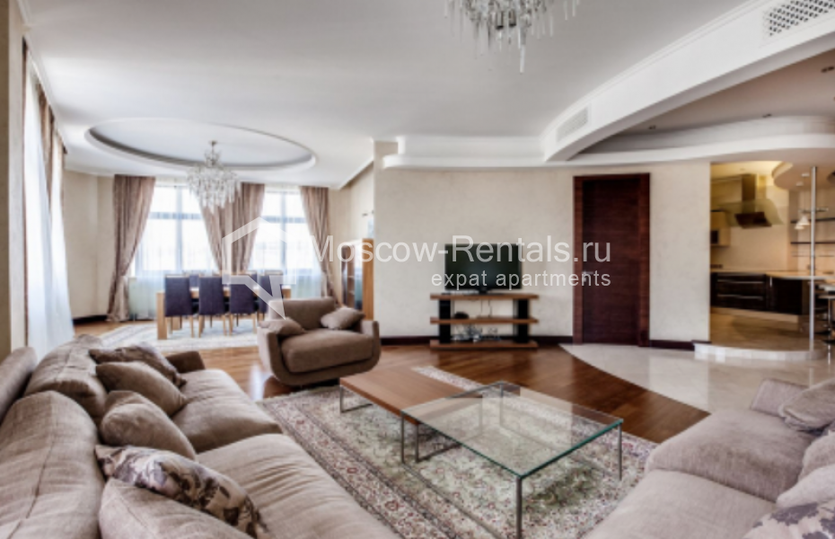 Photo #1 4-room (3 BR) apartment for <a href="http://moscow-rentals.ru/en/articles/long-term-rent" target="_blank">a long-term</a> rent
 in Russia, Moscow, M. Polyanka str, 2