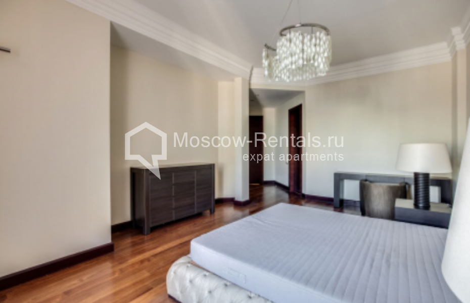 Photo #10 4-room (3 BR) apartment for <a href="http://moscow-rentals.ru/en/articles/long-term-rent" target="_blank">a long-term</a> rent
 in Russia, Moscow, M. Polyanka str, 2