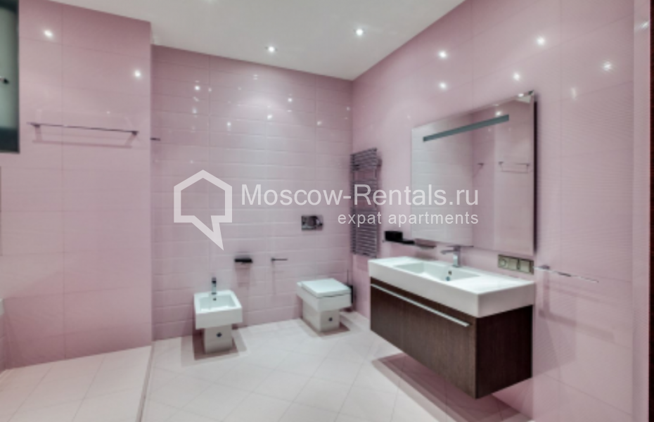 Photo #18 4-room (3 BR) apartment for <a href="http://moscow-rentals.ru/en/articles/long-term-rent" target="_blank">a long-term</a> rent
 in Russia, Moscow, M. Polyanka str, 2