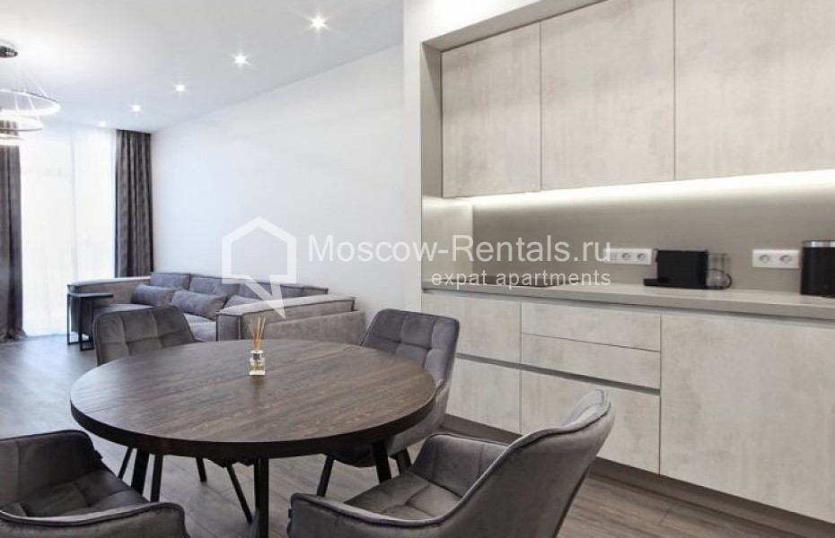 Photo #2 4-room (3 BR) apartment for <a href="http://moscow-rentals.ru/en/articles/long-term-rent" target="_blank">a long-term</a> rent
 in Russia, Moscow, Paveletskaya emb, 6А