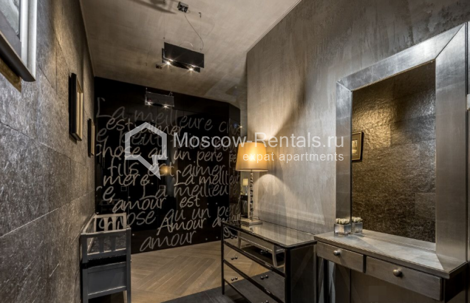 Photo #23 4-room (3 BR) apartment for <a href="http://moscow-rentals.ru/en/articles/long-term-rent" target="_blank">a long-term</a> rent
 in Russia, Moscow, Korobeinikov lane, 18