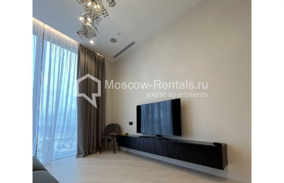Photo #3 3-room (2 BR) apartment for <a href="http://moscow-rentals.ru/en/articles/long-term-rent" target="_blank">a long-term</a> rent
 in Russia, Moscow, Presnenskaya emb, 12