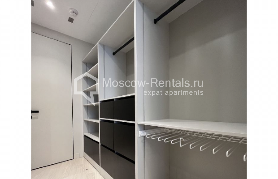 Photo #13 3-room (2 BR) apartment for <a href="http://moscow-rentals.ru/en/articles/long-term-rent" target="_blank">a long-term</a> rent
 in Russia, Moscow, Presnenskaya emb, 12