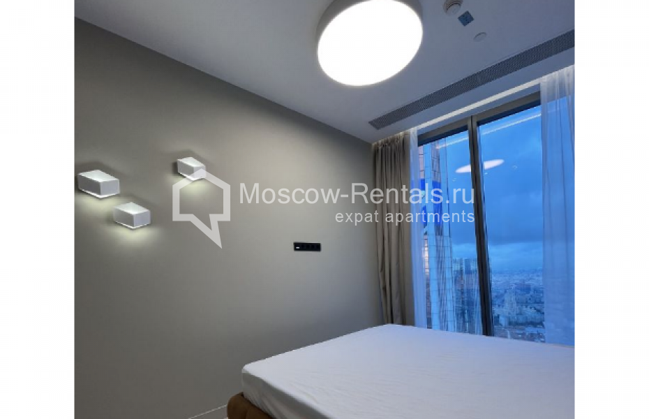 Photo #23 3-room (2 BR) apartment for <a href="http://moscow-rentals.ru/en/articles/long-term-rent" target="_blank">a long-term</a> rent
 in Russia, Moscow, Presnenskaya emb, 12