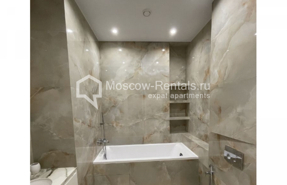 Photo #12 3-room (2 BR) apartment for <a href="http://moscow-rentals.ru/en/articles/long-term-rent" target="_blank">a long-term</a> rent
 in Russia, Moscow, Mantullinskaya str, 9к4