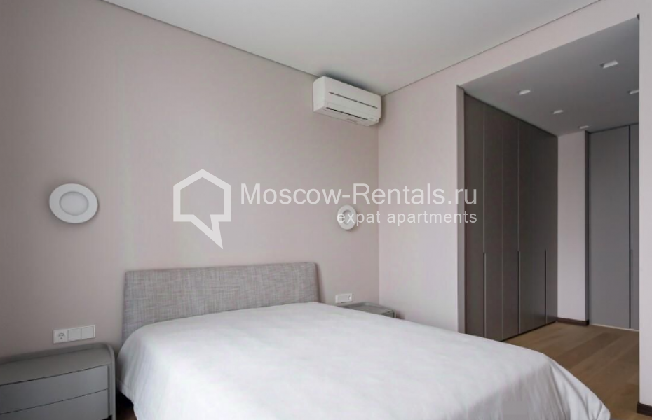 Photo #8 4-room (3 BR) apartment for <a href="http://moscow-rentals.ru/en/articles/long-term-rent" target="_blank">a long-term</a> rent
 in Russia, Moscow, Vavilova str, 4