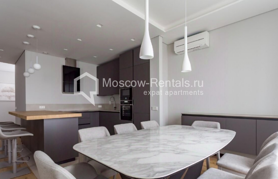 Photo #15 4-room (3 BR) apartment for <a href="http://moscow-rentals.ru/en/articles/long-term-rent" target="_blank">a long-term</a> rent
 in Russia, Moscow, Vavilova str, 4
