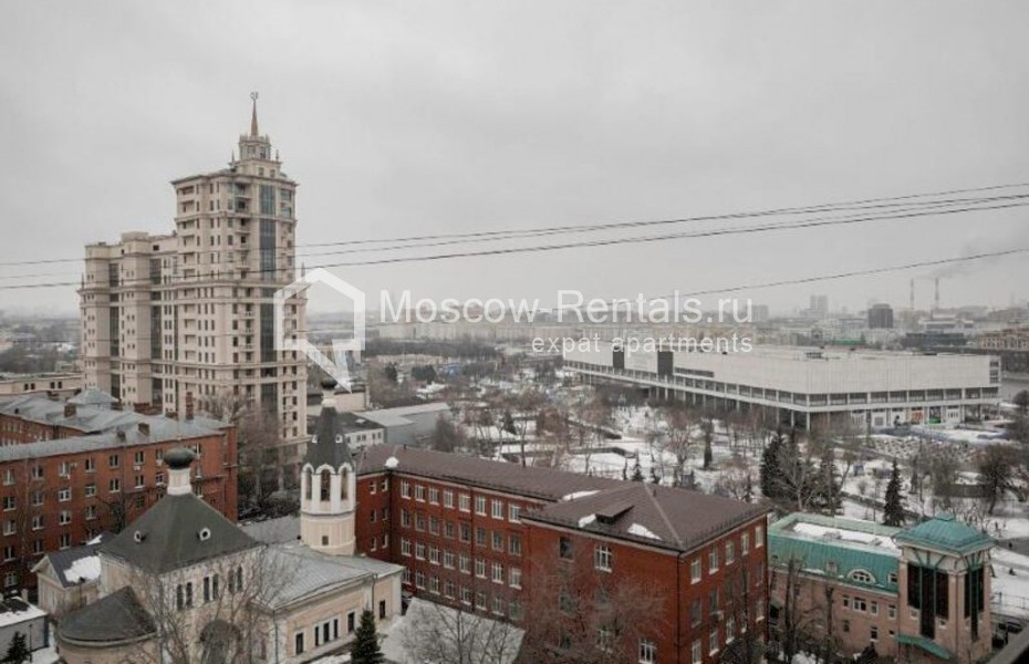 Photo #20 4-room (3 BR) apartment for <a href="http://moscow-rentals.ru/en/articles/long-term-rent" target="_blank">a long-term</a> rent
 in Russia, Moscow, B. Yakimanka str, 26