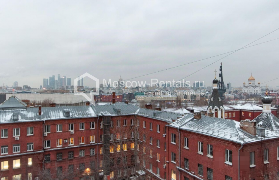 Photo #10 3-room (2 BR) apartment for <a href="http://moscow-rentals.ru/en/articles/long-term-rent" target="_blank">a long-term</a> rent
 in Russia, Moscow, B. Yakimanka str, 32