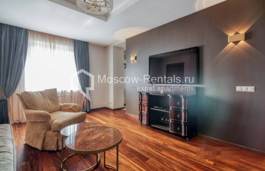 Photo #3 2-room (1 BR) apartment for <a href="http://moscow-rentals.ru/en/articles/long-term-rent" target="_blank">a long-term</a> rent
 in Russia, Moscow, Kutuzovakyi prosp, 3