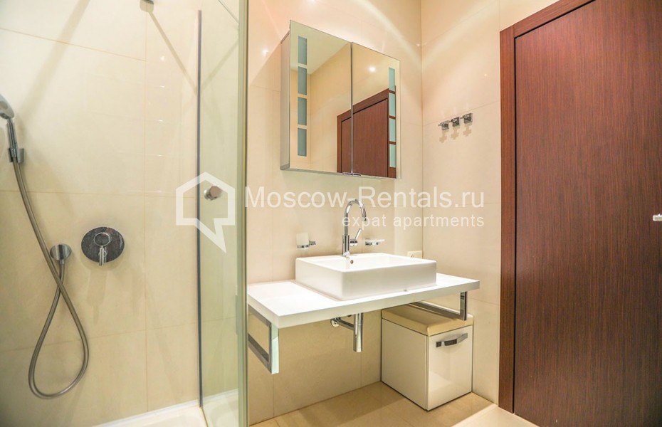 Photo #22 5-room (4 BR) apartment for <a href="http://moscow-rentals.ru/en/articles/long-term-rent" target="_blank">a long-term</a> rent
 in Russia, Moscow, 1st Obydenskyi, 9/12