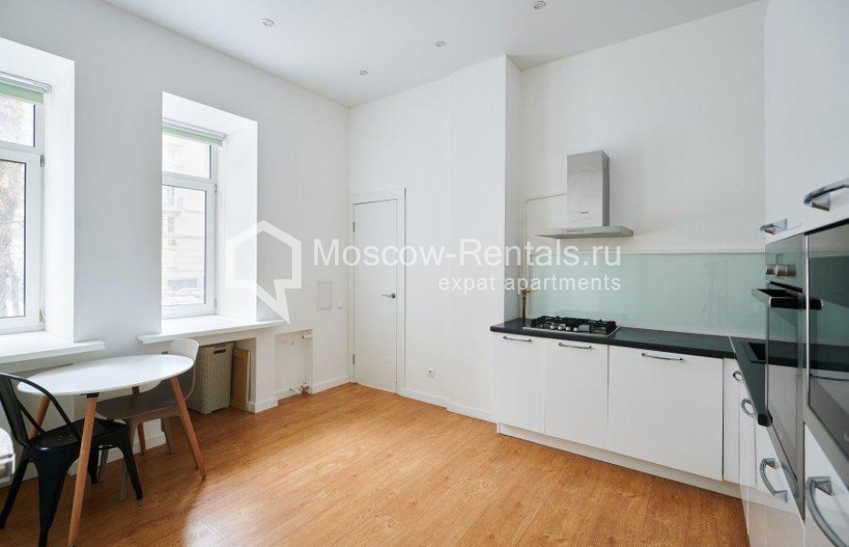 Photo #4 3-room (2 BR) apartment for <a href="http://moscow-rentals.ru/en/articles/long-term-rent" target="_blank">a long-term</a> rent
 in Russia, Moscow, 1st Tverskaya-Yamskaya, 11