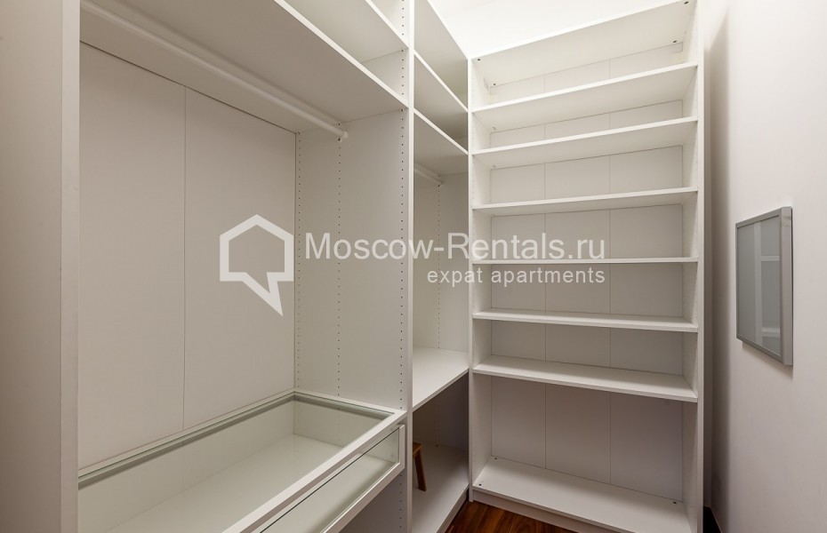 Photo #18 4-room (3 BR) apartment for <a href="http://moscow-rentals.ru/en/articles/long-term-rent" target="_blank">a long-term</a> rent
 in Russia, Moscow, Tsvetnoi blv, 16/1