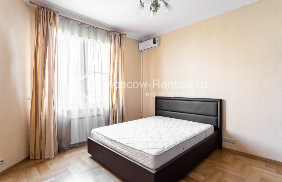 Photo #9 4-room (3 BR) apartment for <a href="http://moscow-rentals.ru/en/articles/long-term-rent" target="_blank">a long-term</a> rent
 in Russia, Moscow, Dolgorukovskaya str, 6