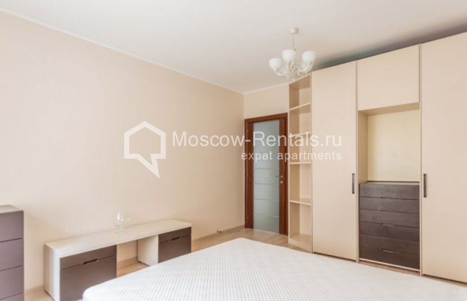 Photo #9 3-room (2 BR) apartment for <a href="http://moscow-rentals.ru/en/articles/long-term-rent" target="_blank">a long-term</a> rent
 in Russia, Moscow, Lukov lane, 7