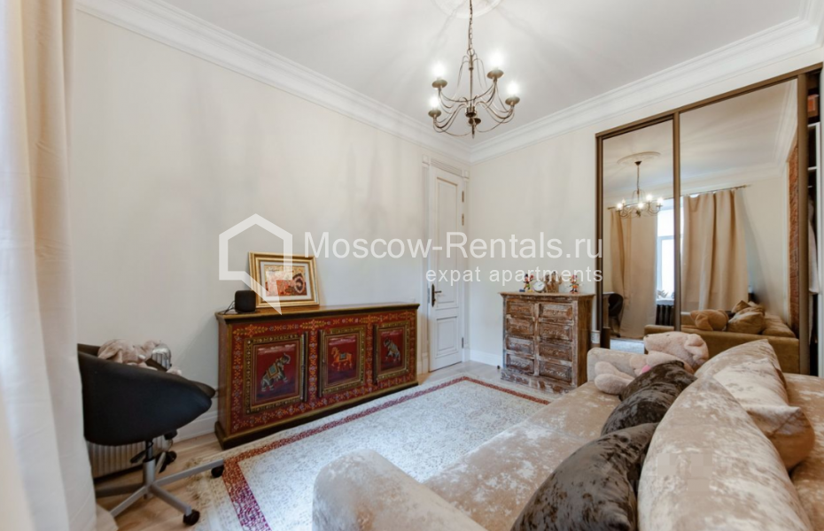 Photo #15 4-room (3 BR) apartment for <a href="http://moscow-rentals.ru/en/articles/long-term-rent" target="_blank">a long-term</a> rent
 in Russia, Moscow, Tsvetnoy blv, 21С6