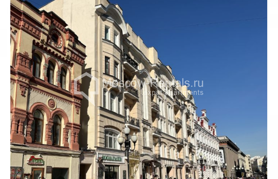 Photo #15 3-room (2 BR) apartment for <a href="http://moscow-rentals.ru/en/articles/long-term-rent" target="_blank">a long-term</a> rent
 in Russia, Moscow, Arbat str, 51С2