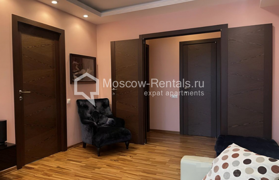 Photo #3 3-room (2 BR) apartment for <a href="http://moscow-rentals.ru/en/articles/long-term-rent" target="_blank">a long-term</a> rent
 in Russia, Moscow, Zoologicheskaya str, 26С1