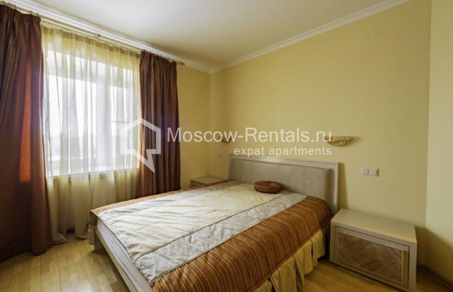 Photo #9 3-room (2 BR) apartment for <a href="http://moscow-rentals.ru/en/articles/long-term-rent" target="_blank">a long-term</a> rent
 in Russia, Moscow, Zoologicheskaya str, 26С1