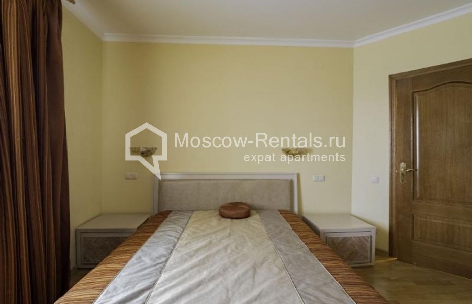 Photo #10 3-room (2 BR) apartment for <a href="http://moscow-rentals.ru/en/articles/long-term-rent" target="_blank">a long-term</a> rent
 in Russia, Moscow, Zoologicheskaya str, 26С1