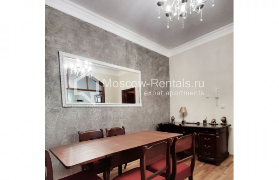 Photo #4 3-room (2 BR) apartment for <a href="http://moscow-rentals.ru/en/articles/long-term-rent" target="_blank">a long-term</a> rent
 in Russia, Moscow, Tverskoy blv, 16с5
