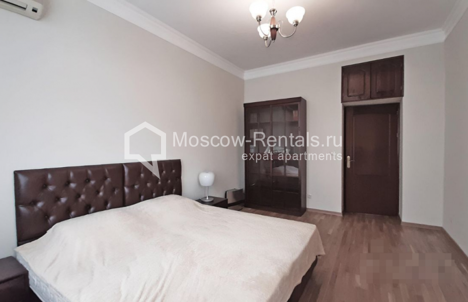 Photo #10 3-room (2 BR) apartment for <a href="http://moscow-rentals.ru/en/articles/long-term-rent" target="_blank">a long-term</a> rent
 in Russia, Moscow, Tverskoy blv, 16с5