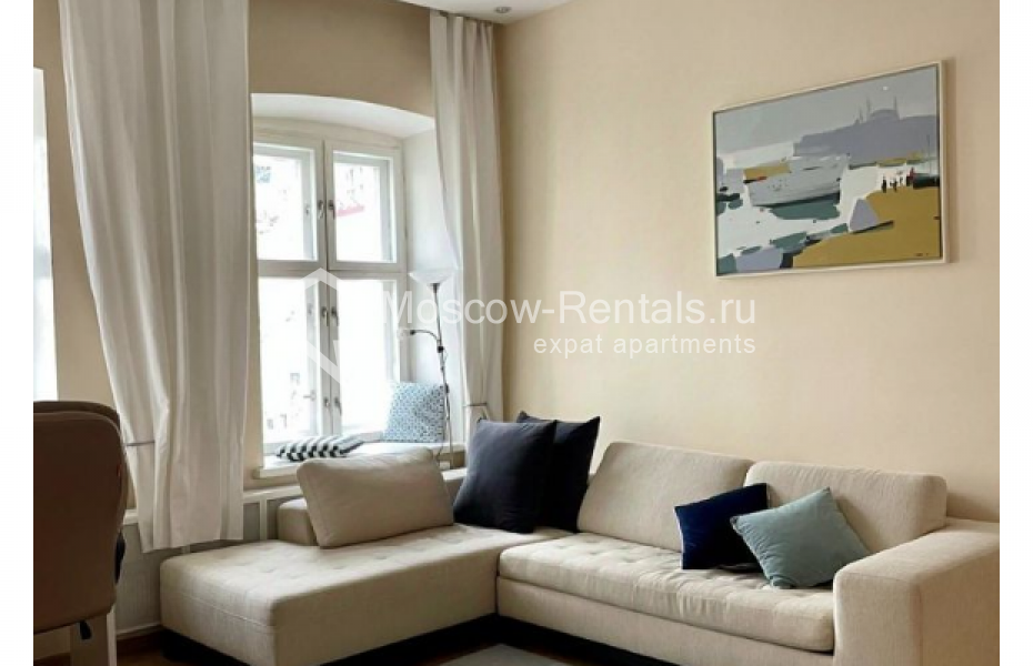 Photo #1 3-room (2 BR) apartment for <a href="http://moscow-rentals.ru/en/articles/long-term-rent" target="_blank">a long-term</a> rent
 in Russia, Moscow, Arbat str, 30/3С2