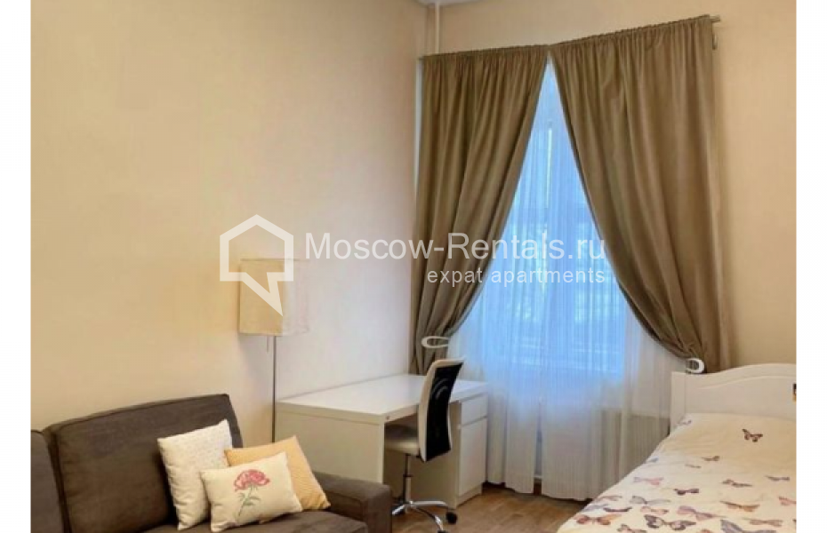 Photo #6 3-room (2 BR) apartment for <a href="http://moscow-rentals.ru/en/articles/long-term-rent" target="_blank">a long-term</a> rent
 in Russia, Moscow, Arbat str, 30/3С2