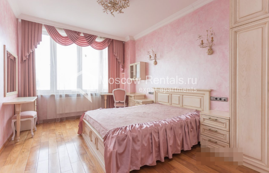Photo #5 4-room (3 BR) apartment for <a href="http://moscow-rentals.ru/en/articles/long-term-rent" target="_blank">a long-term</a> rent
 in Russia, Moscow, Shabolovka str, 23с4