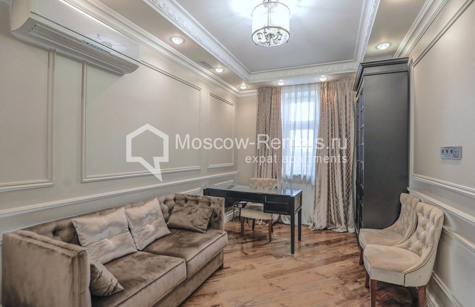 Photo #8 5-room (4 BR) apartment for <a href="http://moscow-rentals.ru/en/articles/long-term-rent" target="_blank">a long-term</a> rent
 in Russia, Moscow, Davidkovskaya str, 3