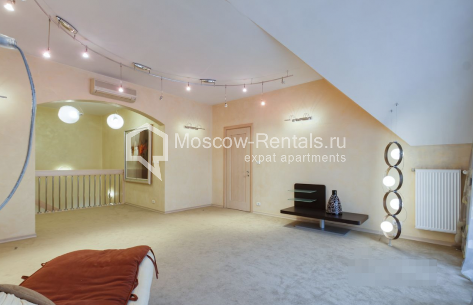 Photo #15 5-room (4 BR) apartment for <a href="http://moscow-rentals.ru/en/articles/long-term-rent" target="_blank">a long-term</a> rent
 in Russia, Moscow, Skaryatinskyi lane, 7