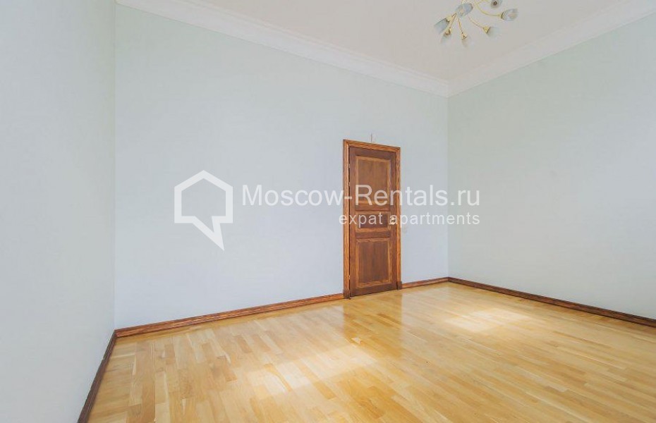 Photo #6 5-room (4 BR) apartment for <a href="http://moscow-rentals.ru/en/articles/long-term-rent" target="_blank">a long-term</a> rent
 in Russia, Moscow, Gagarinskyi lane, 23С1