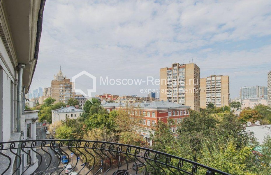 Photo #18 5-room (4 BR) apartment for <a href="http://moscow-rentals.ru/en/articles/long-term-rent" target="_blank">a long-term</a> rent
 in Russia, Moscow, Gagarinskyi lane, 23С1