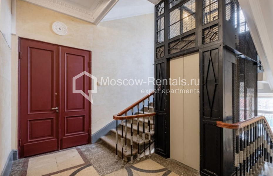Photo #16 4-room (3 BR) apartment for <a href="http://moscow-rentals.ru/en/articles/long-term-rent" target="_blank">a long-term</a> rent
 in Russia, Moscow, Povarskaya str, 31/29