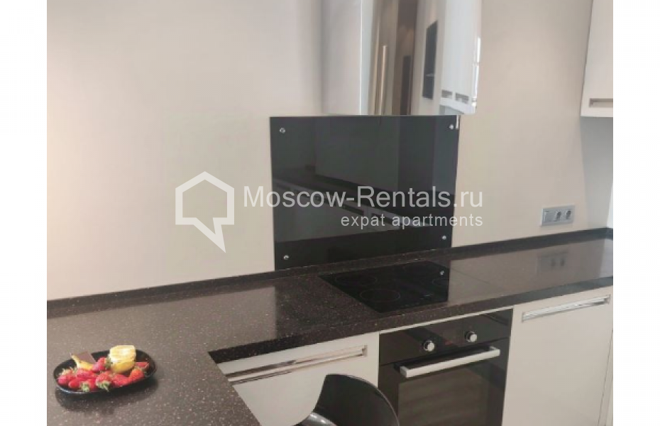 Photo #9 3-room (2 BR) apartment for <a href="http://moscow-rentals.ru/en/articles/long-term-rent" target="_blank">a long-term</a> rent
 in Russia, Moscow, Shabolovka str, 10к1