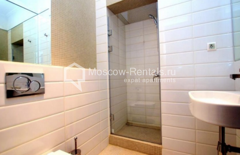 Photo #8 4-room (3 BR) apartment for <a href="http://moscow-rentals.ru/en/articles/long-term-rent" target="_blank">a long-term</a> rent
 in Russia, Moscow, Trubnikovskyi lane, 26С1