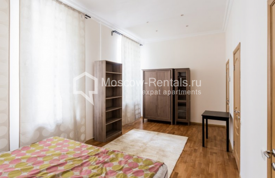 Photo #9 4-room (3 BR) apartment for <a href="http://moscow-rentals.ru/en/articles/long-term-rent" target="_blank">a long-term</a> rent
 in Russia, Moscow, M. Kakovinkyi lane, 1/8С1