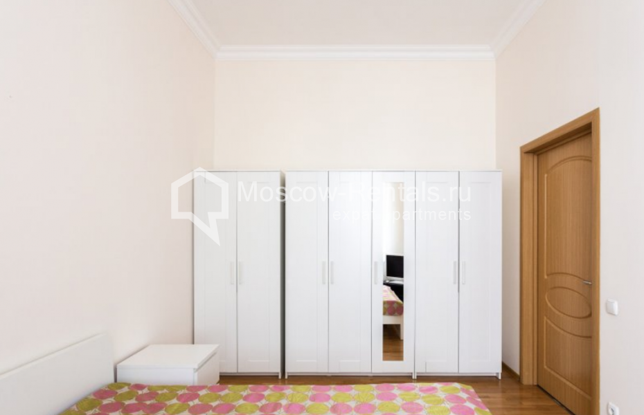 Photo #11 4-room (3 BR) apartment for <a href="http://moscow-rentals.ru/en/articles/long-term-rent" target="_blank">a long-term</a> rent
 in Russia, Moscow, M. Kakovinkyi lane, 1/8С1