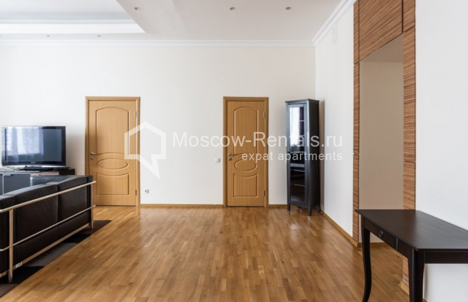 Photo #7 4-room (3 BR) apartment for <a href="http://moscow-rentals.ru/en/articles/long-term-rent" target="_blank">a long-term</a> rent
 in Russia, Moscow, M. Kakovinkyi lane, 1/8С1