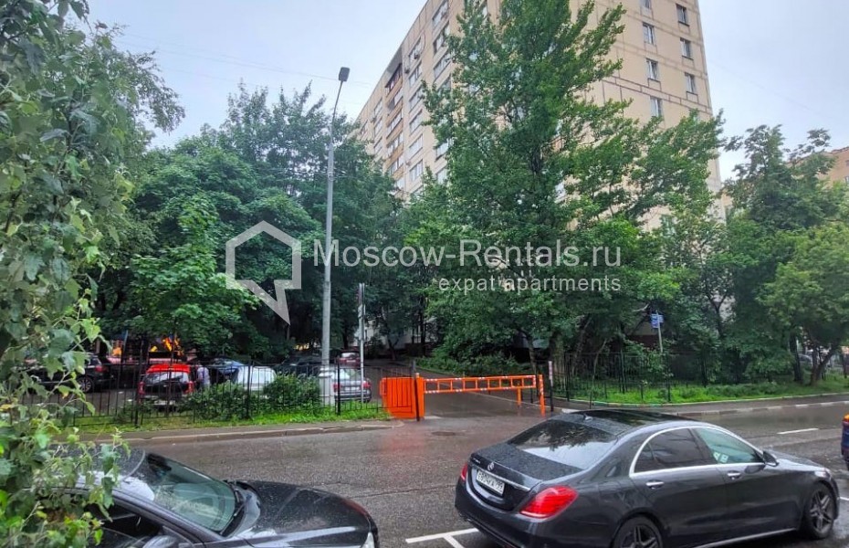 Photo #14 2-room (1 BR) apartment for <a href="http://moscow-rentals.ru/en/articles/long-term-rent" target="_blank">a long-term</a> rent
 in Russia, Moscow, Vasnetsova str, 11с1