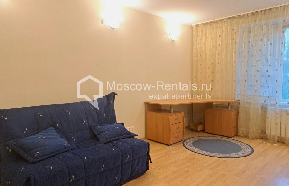 Photo #5 2-room (1 BR) apartment for <a href="http://moscow-rentals.ru/en/articles/long-term-rent" target="_blank">a long-term</a> rent
 in Russia, Moscow, Vasnetsova str, 11с1