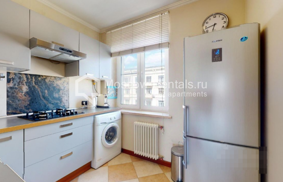 Photo #13 3-room (2 BR) apartment for <a href="http://moscow-rentals.ru/en/articles/long-term-rent" target="_blank">a long-term</a> rent
 in Russia, Moscow, Kropotkinskyi lane, 14