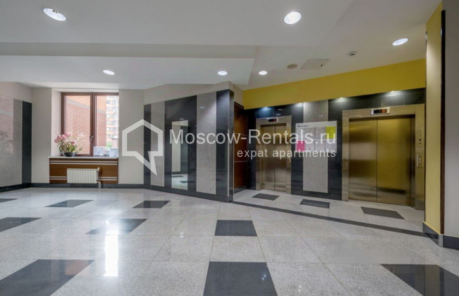 Photo #19 3-room (2 BR) apartment for <a href="http://moscow-rentals.ru/en/articles/long-term-rent" target="_blank">a long-term</a> rent
 in Russia, Moscow, Ruzheinyi lane, 3